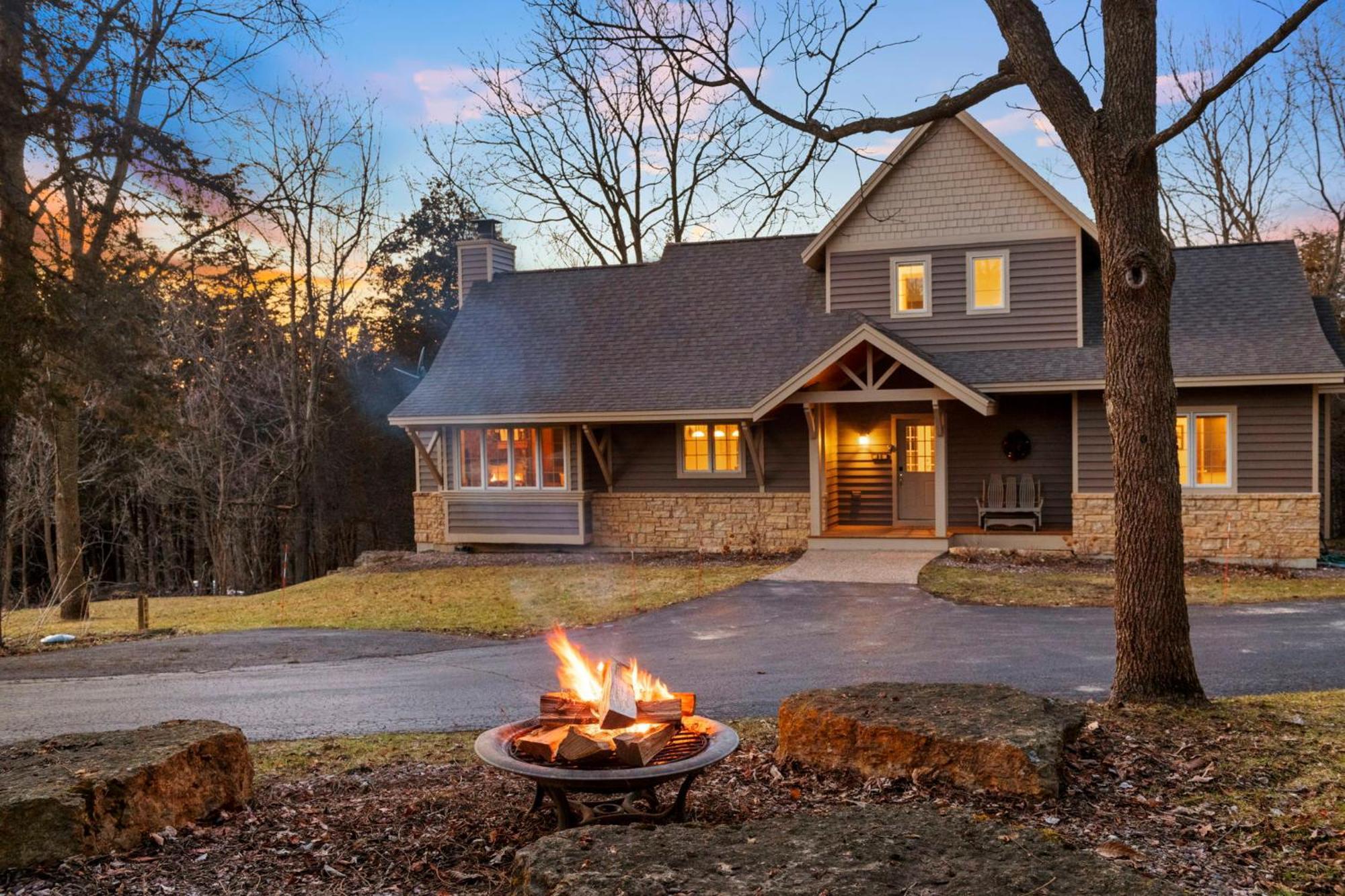 The Lodge, 'North Woods' Style, Boutique Galena Getaway! المظهر الخارجي الصورة